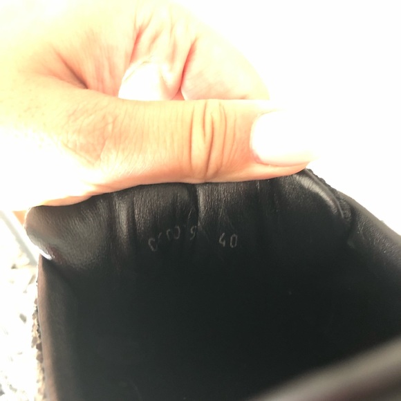 Dolce & Gabbana glittered black suede sneakers - Picture 6 of 6